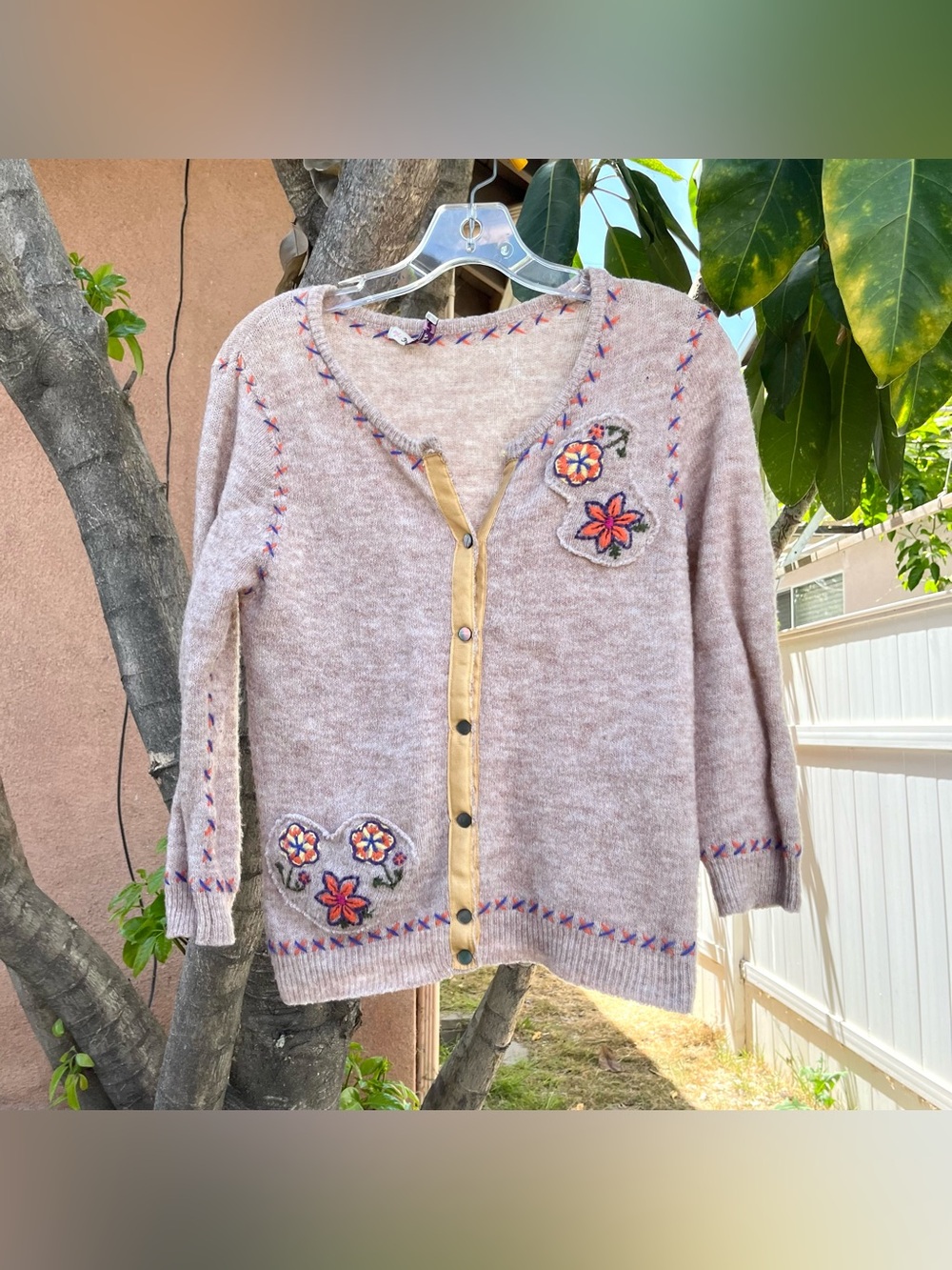 Vintage 2003 Free People Cream Embroidered Cardigan. - Picture 2 of 13